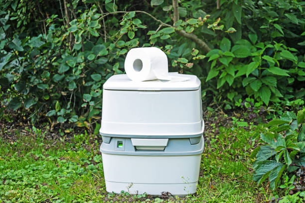 Best Portable restroom trailer rental  in Kankakee, IL