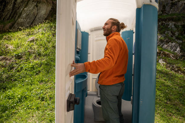 Porta potty delivery and setup in Kankakee, IL